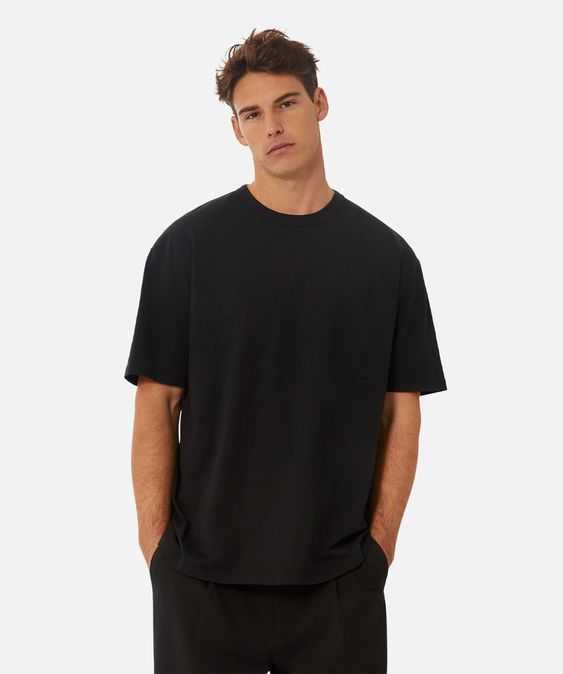 Oversized Black T-shirt - The Vibz The vibz